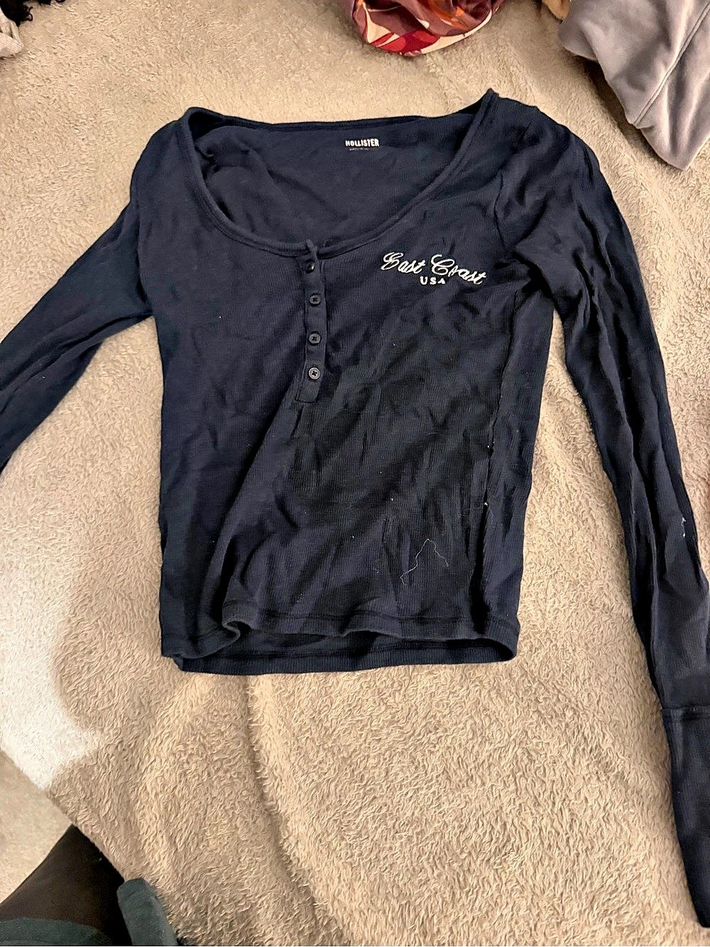 Foxcroft Women's Long Sleeve Henley in Black